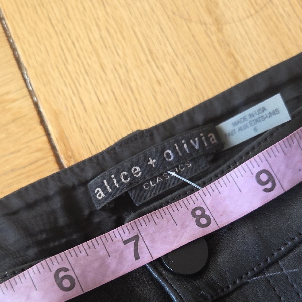 Alice + Olivia Black Leather Flared Boot-Cut Pants - Picture 6 of 9